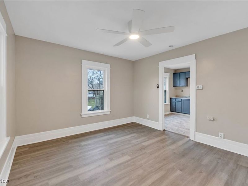 15008 Sylvia Avenue, Cleveland, OH 44110 Photo 3