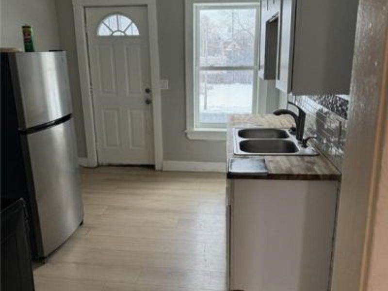 11408 Saint Clair Avenue, Cleveland, OH 44108 Photo 14