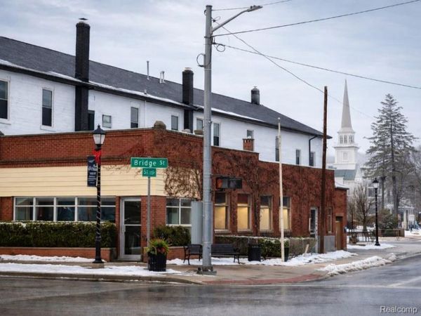 100 S Bridge Street, Linden, MI 48451