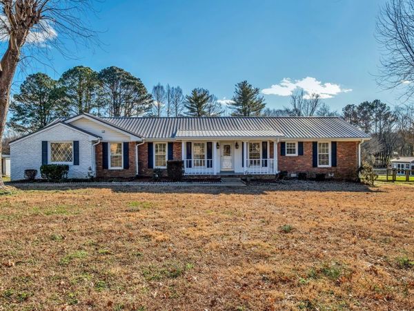 550 Drifting Cir W, Lebanon, TN 37087