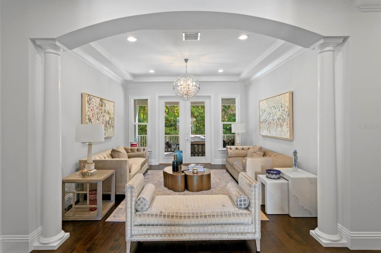 2604 S Bryant Circle, Tampa, FL 33629 Photo