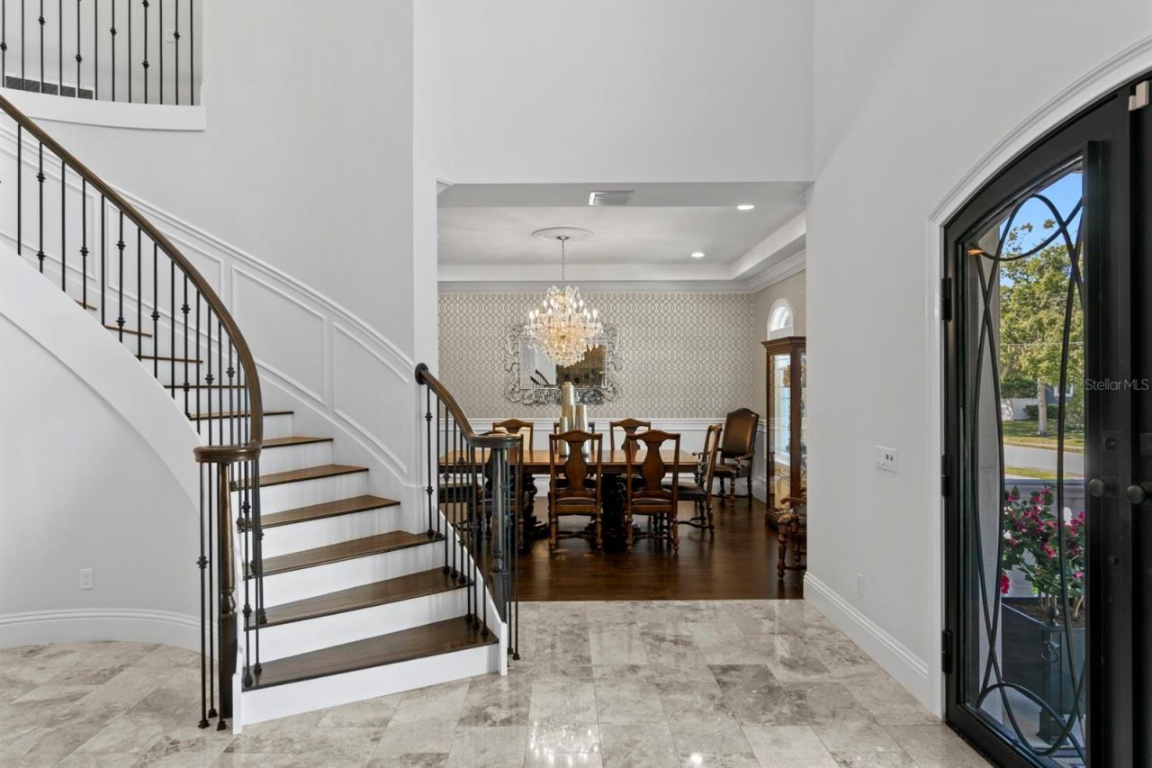 2604 S Bryant Circle, Tampa, FL 33629 Photo