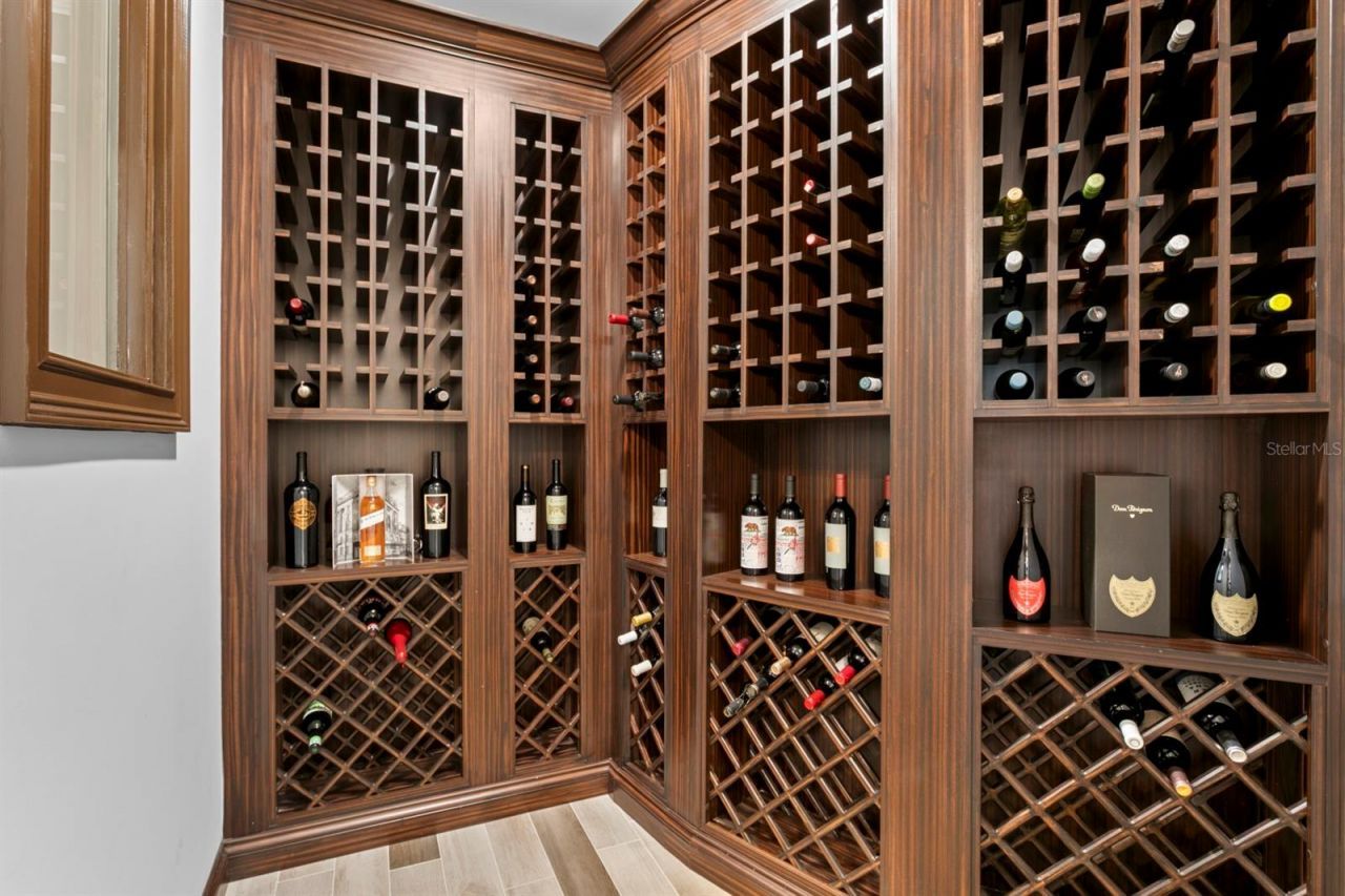 2604 S Bryant Circle, Tampa, FL 33629 Photo