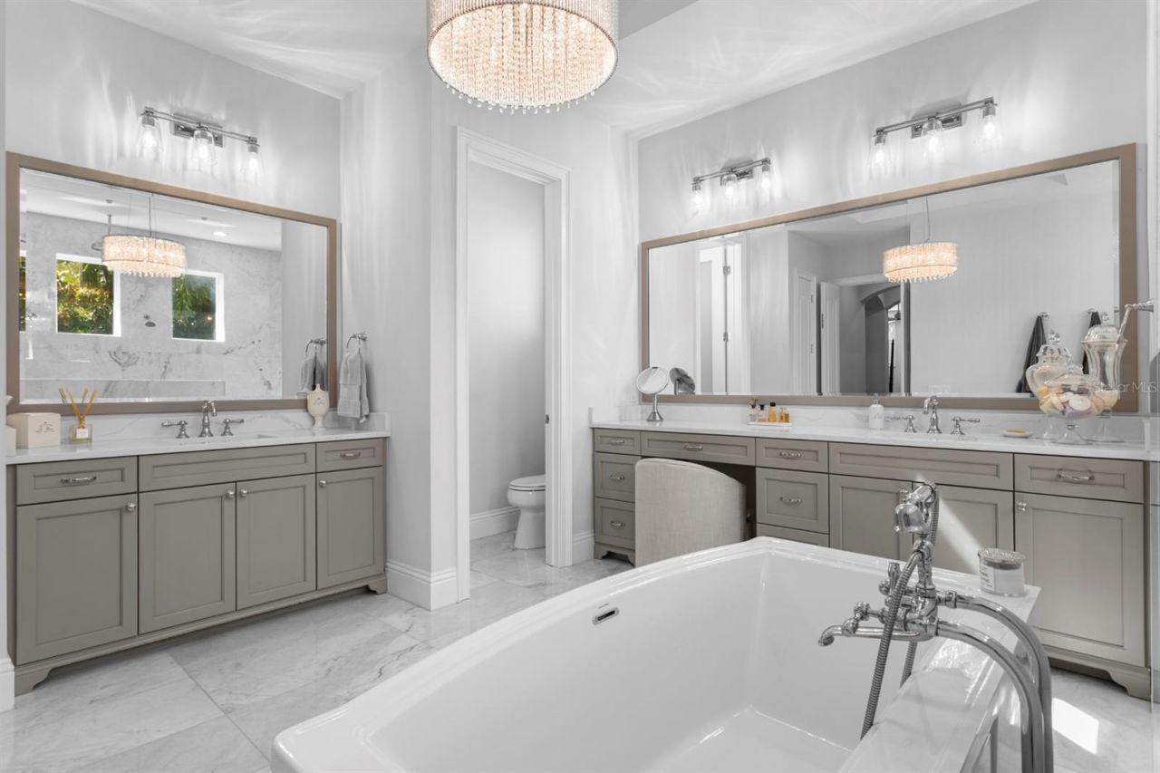 2604 S Bryant Circle, Tampa, FL 33629 Photo