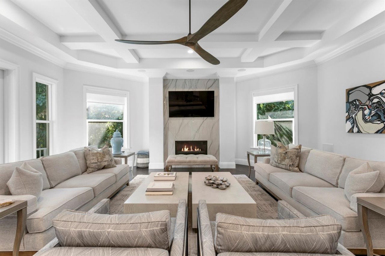 2604 S Bryant Circle, Tampa, FL 33629 Photo