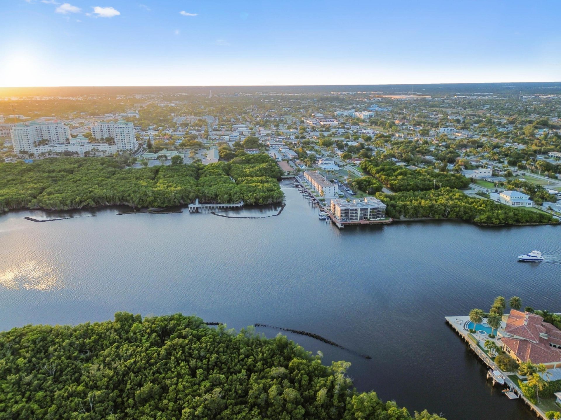 689 NE 6th Court, Unit 2090, Boynton Beach, FL 33435 Photo