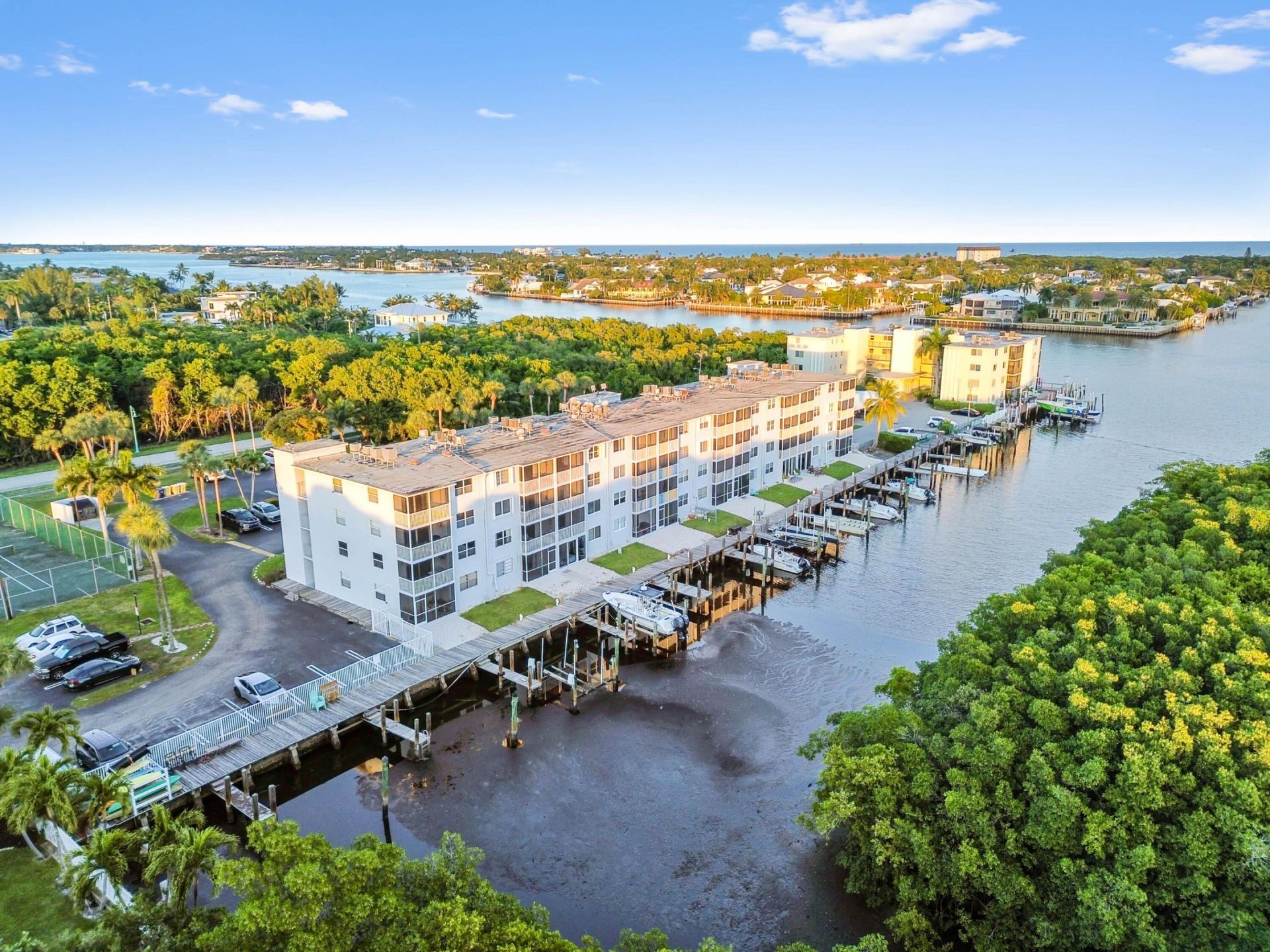 689 NE 6th Court, Unit 2090, Boynton Beach, FL 33435 Photo