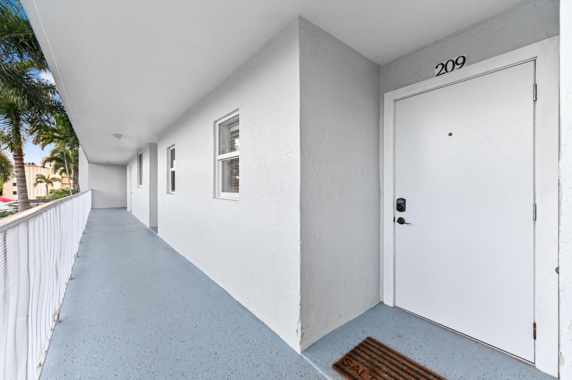 689 NE 6th Court, Unit 2090, Boynton Beach, FL 33435 Photo