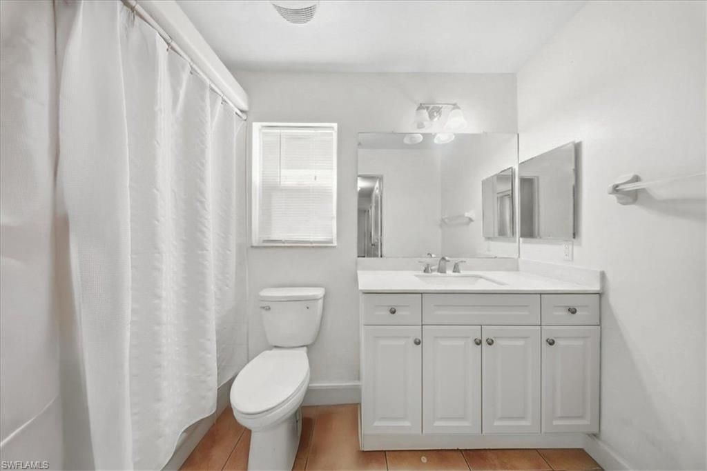 4438 Pine Lake Rd, Bonita Springs, FL 34134 Photo