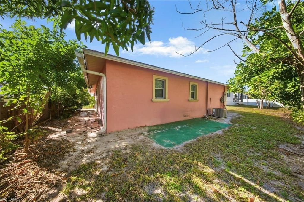 4438 Pine Lake Rd, Bonita Springs, FL 34134 Photo