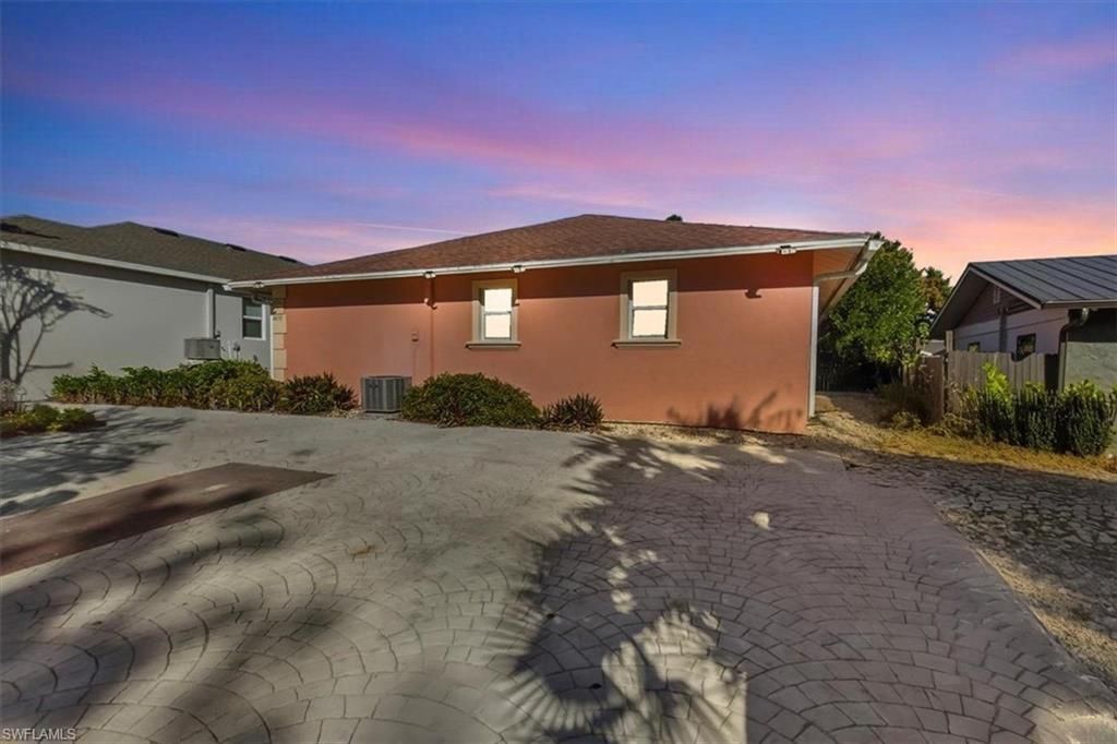 4438 Pine Lake Rd, Bonita Springs, FL 34134 Photo