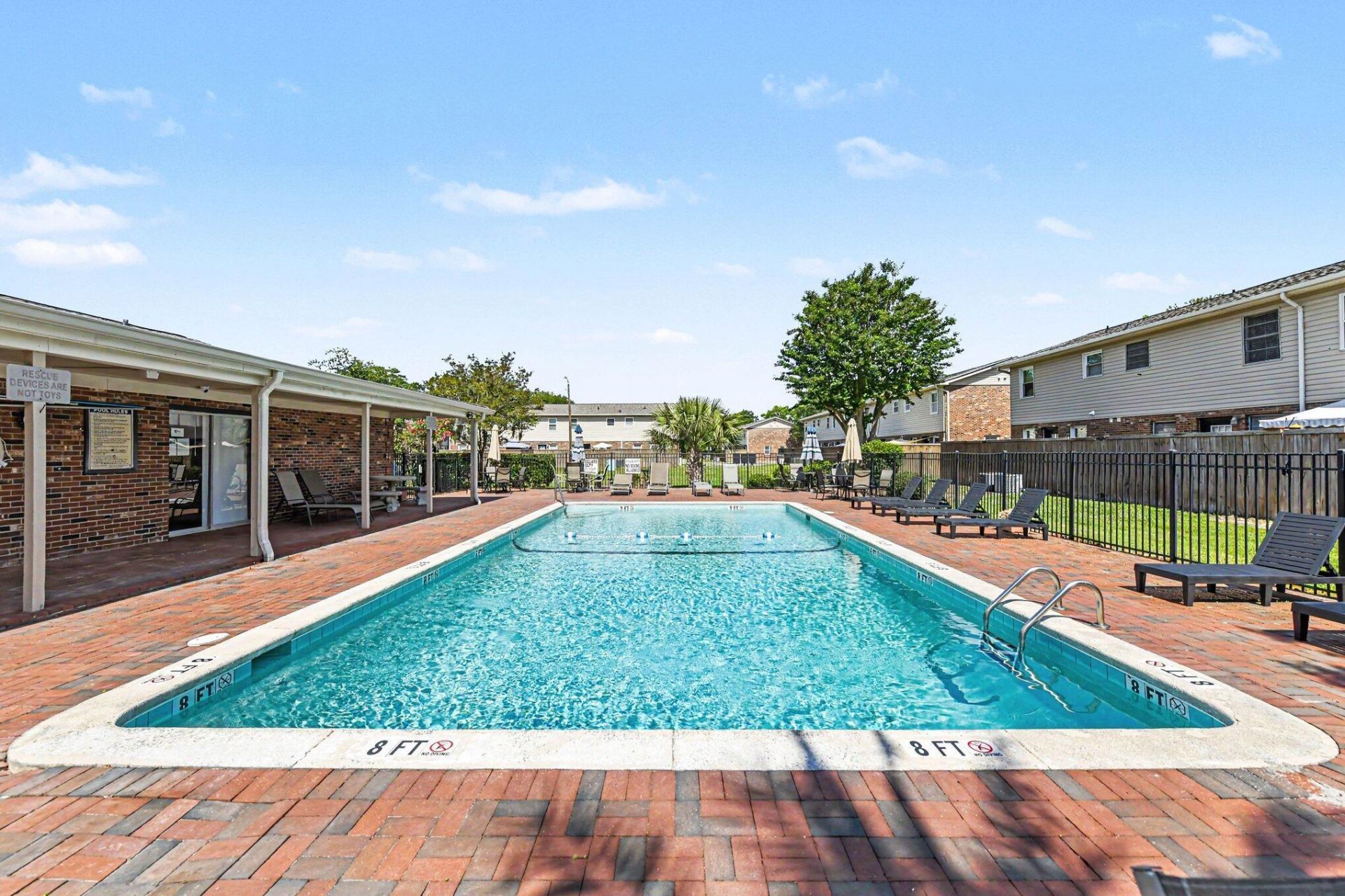 415 Parkdale Drive Photo 38
