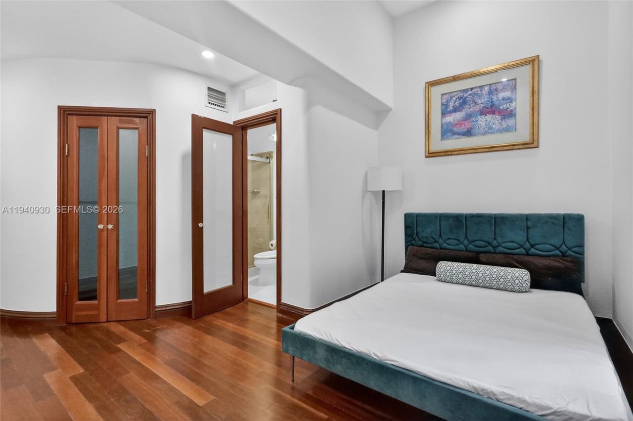 1852 SW 2nd Ave, Miami, FL 33129 Photo