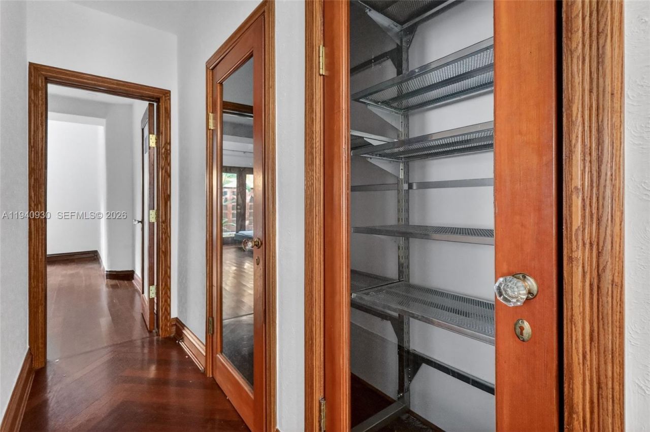 1852 SW 2nd Ave, Miami, FL 33129 Photo