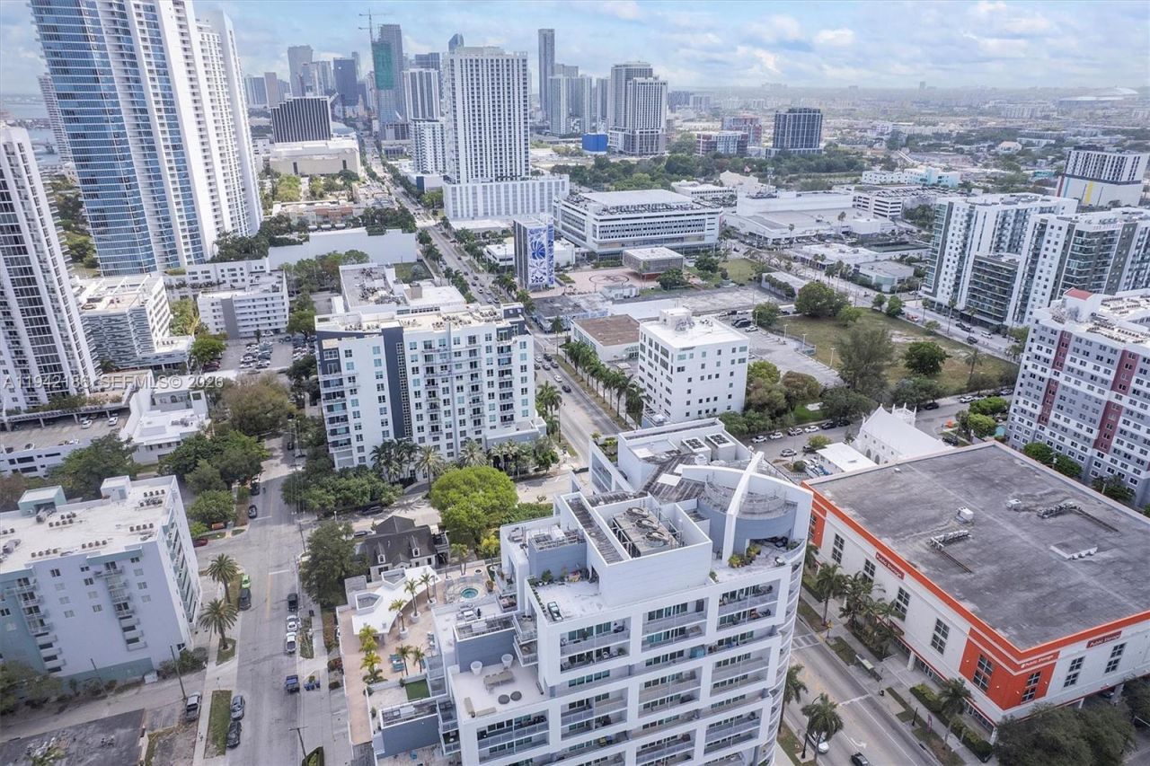 350 NE 24th St, Unit 505, Miami, FL 33137 Photo
