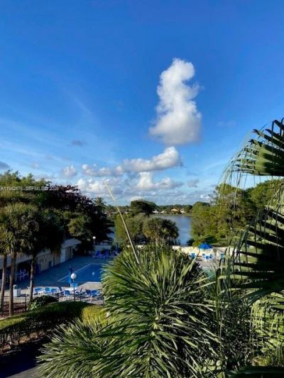 1902 Bermuda Cir, Unit E2, Coconut Creek, FL 33066 Photo