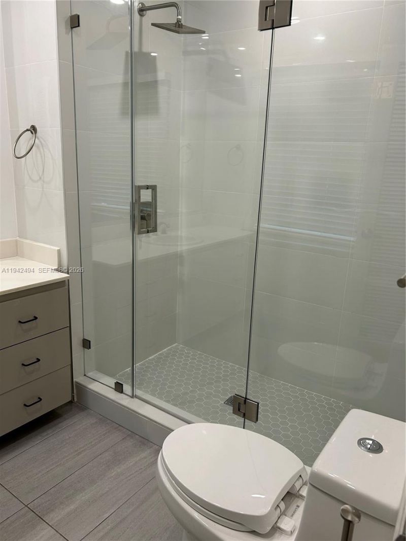 4255 Lennox Dr, Miami, FL 33133 Photo