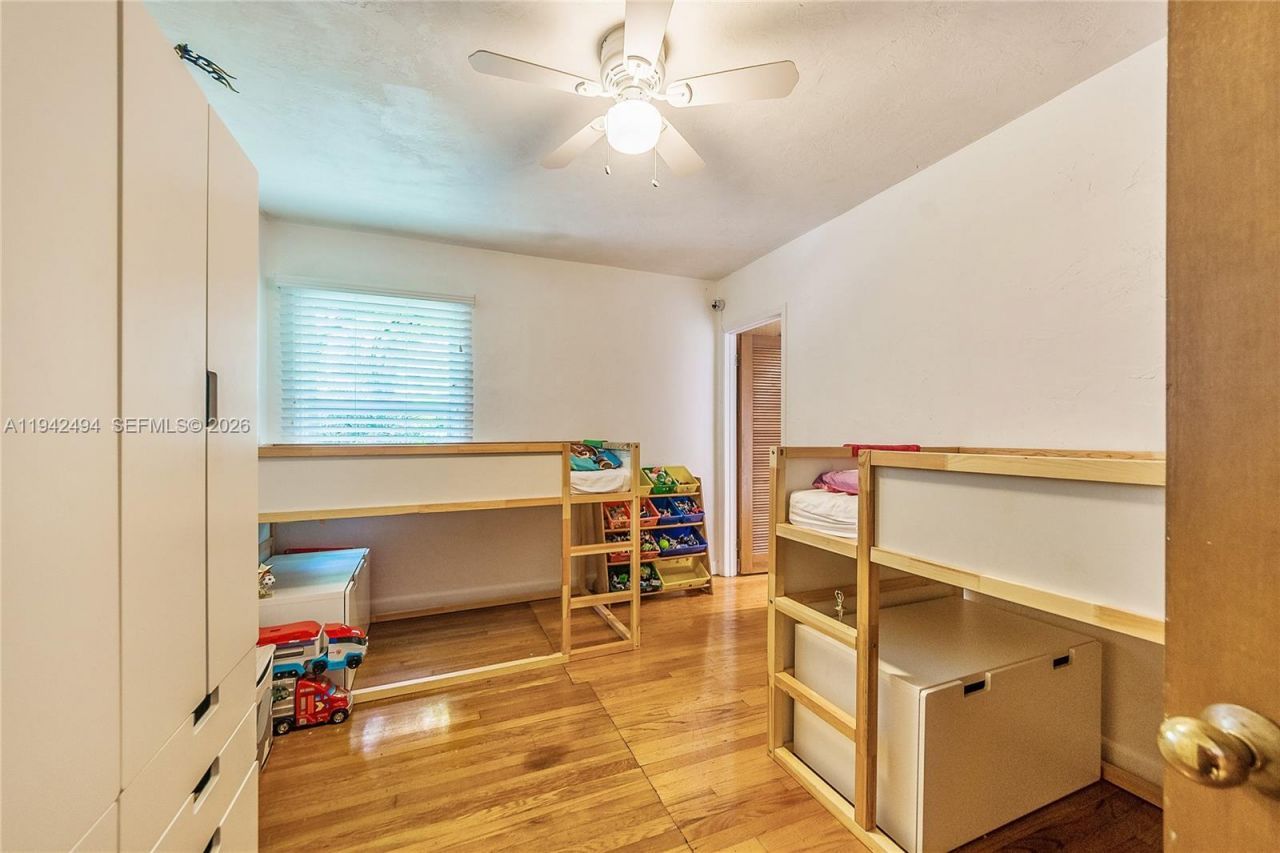 4255 Lennox Dr, Miami, FL 33133 Photo