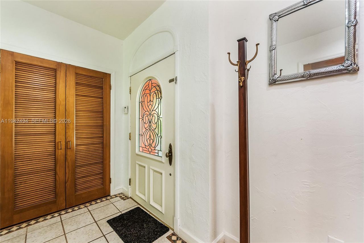 4255 Lennox Dr, Miami, FL 33133 Photo