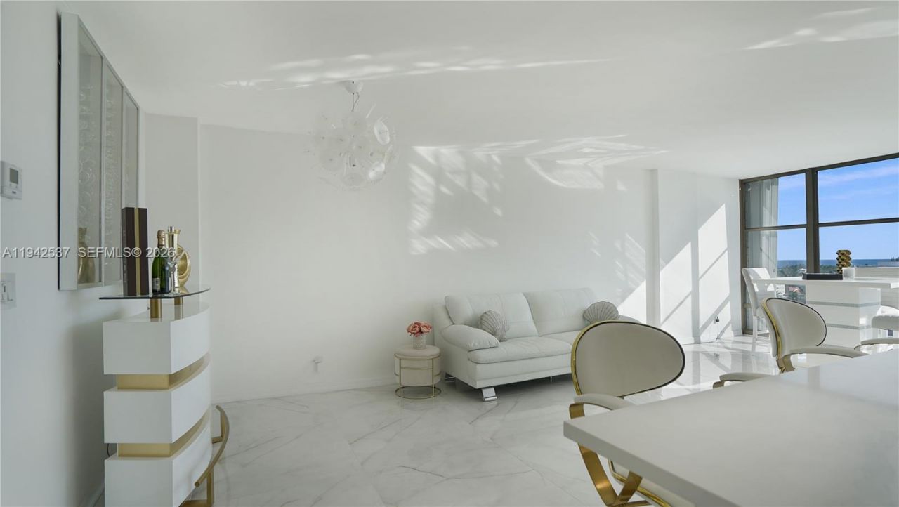 2017 S Ocean Dr, Unit 1206, Hallandale Beach, FL 33009 Photo