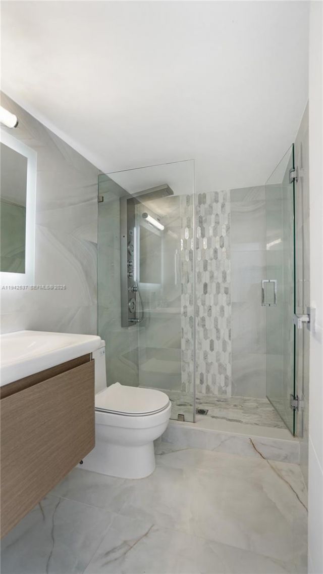 2017 S Ocean Dr, Unit 1206, Hallandale Beach, FL 33009 Photo