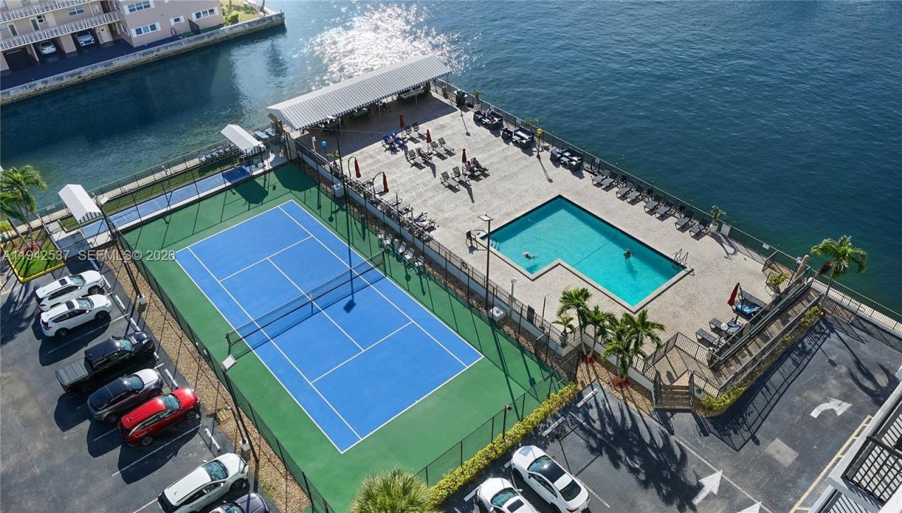 2017 S Ocean Dr, Unit 1206, Hallandale Beach, FL 33009 Photo