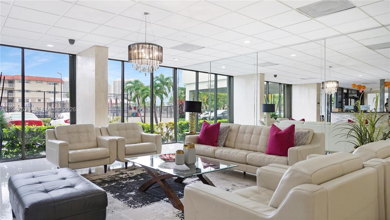 2017 S Ocean Dr, Unit 1206, Hallandale Beach, FL 33009 Photo