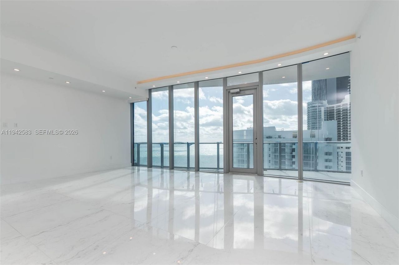 17475 Collins Ave, Unit 2003, Sunny Isles Beach, FL 33160 Photo