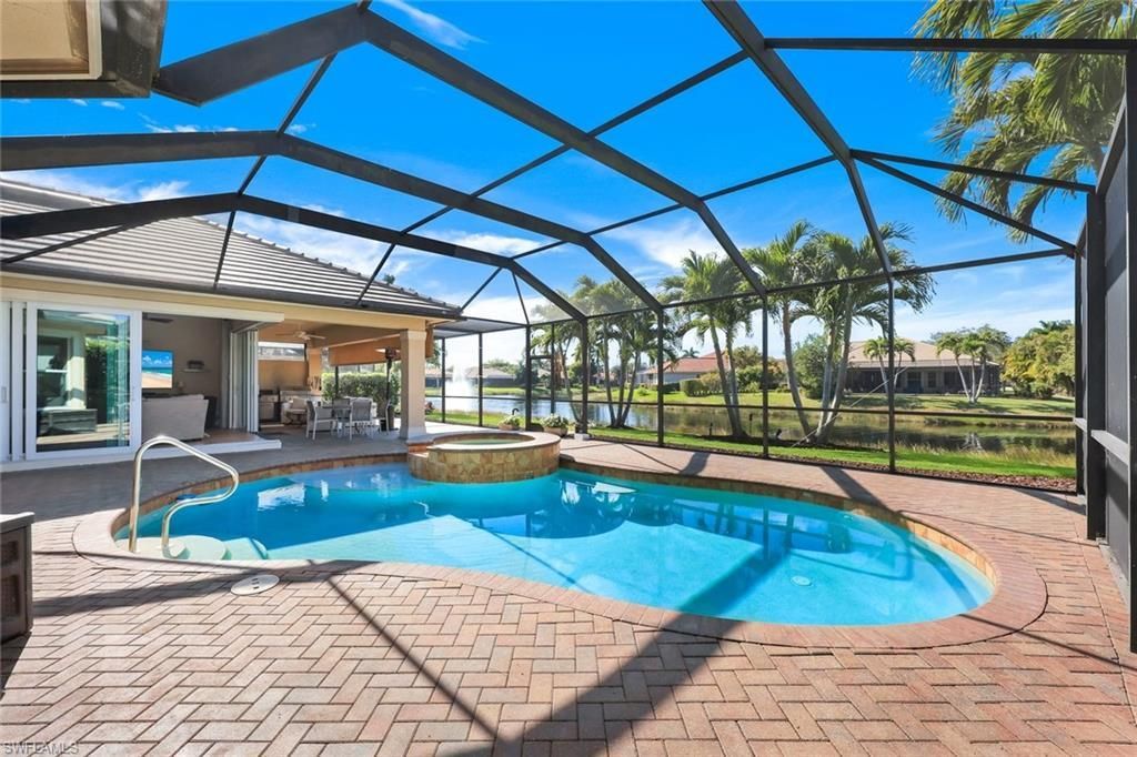 4963 Rustic Oaks Cir, Naples, FL 34105 Photo