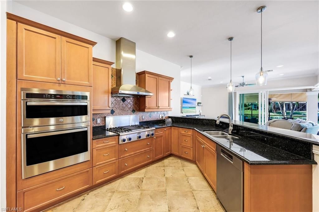 4963 Rustic Oaks Cir, Naples, FL 34105 Photo