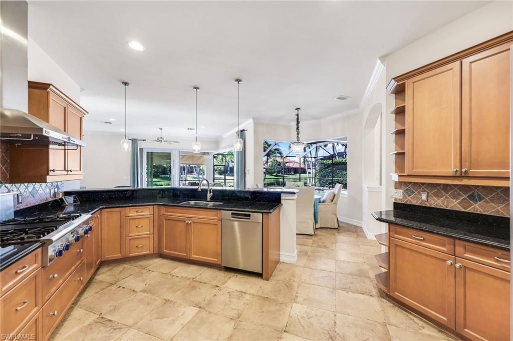 4963 Rustic Oaks Cir, Naples, FL 34105 Photo