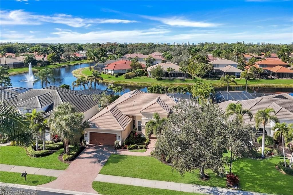 4963 Rustic Oaks Cir, Naples, FL 34105 Photo