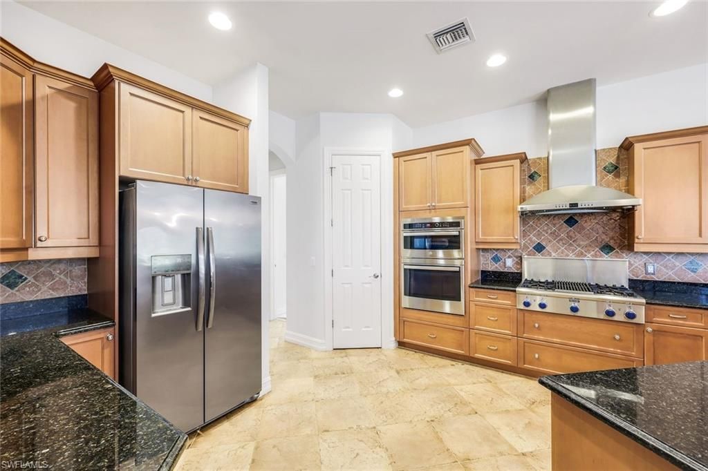 4963 Rustic Oaks Cir, Naples, FL 34105 Photo