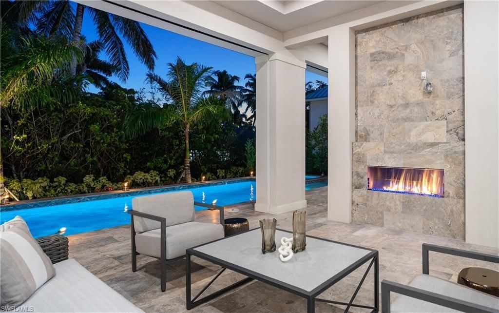 3540 Crayton Rd, Naples, FL 34103 Photo