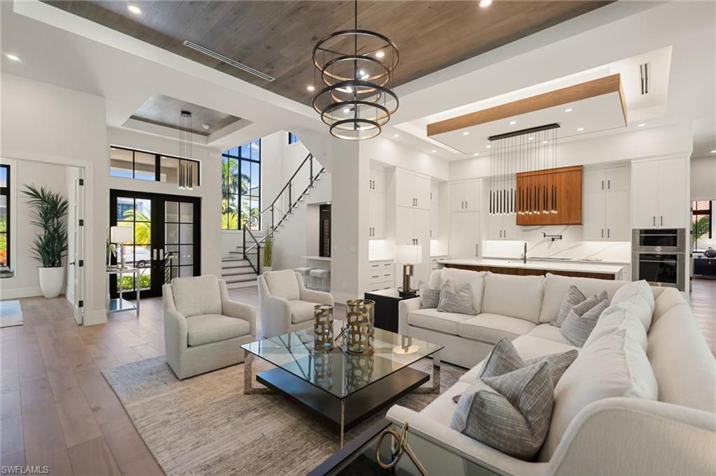 3540 Crayton Rd, Naples, FL 34103 Photo