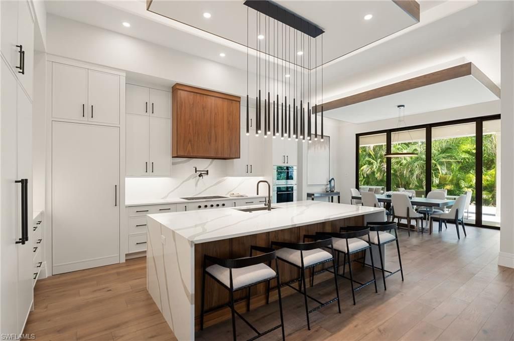 3540 Crayton Rd, Naples, FL 34103 Photo
