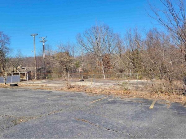 7616 North Hills, North Little Rock, AR 72116