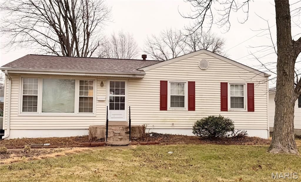 440 S Jefferson Street, Florissant, MO 63031 Main Photo