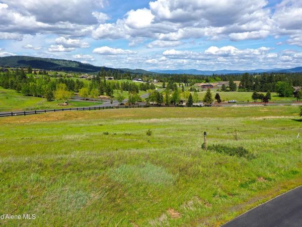 L201 S Basalt Dr, Coeur d'Alene, ID 83814