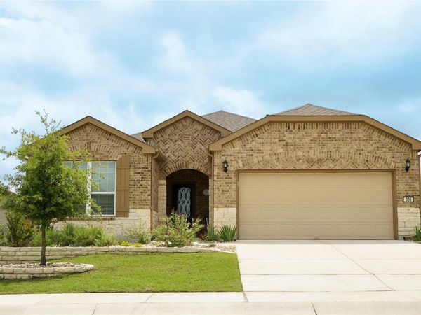 308 Hanging Star LN, Georgetown, TX 78633