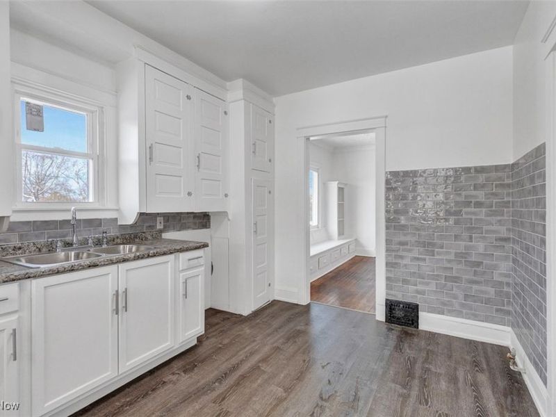 11412 Tuscora Avenue, Cleveland, OH 44108 Photo 21