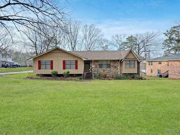 2140 Lakeside Drive, McCalla, AL 35111