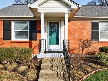 621 Cardinal Lane, Lexington, KY 40503