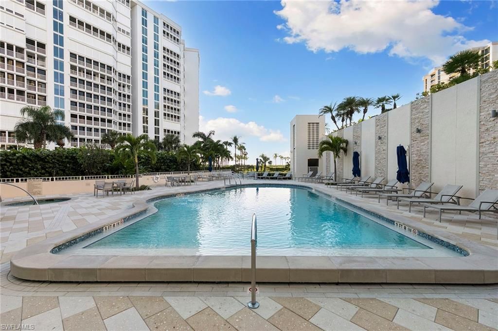 4451 Gulf Shore Blvd N, Unit 1704, Naples, FL 34103 Photo