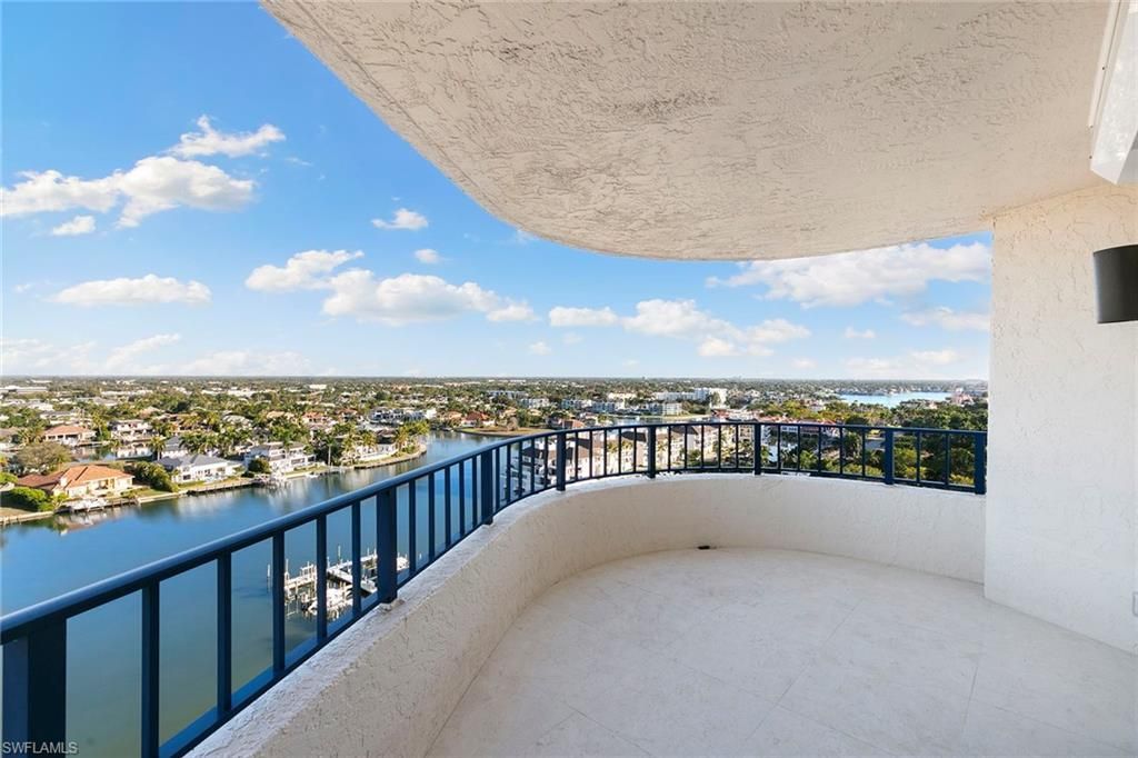 4451 Gulf Shore Blvd N, Unit 1704, Naples, FL 34103 Photo