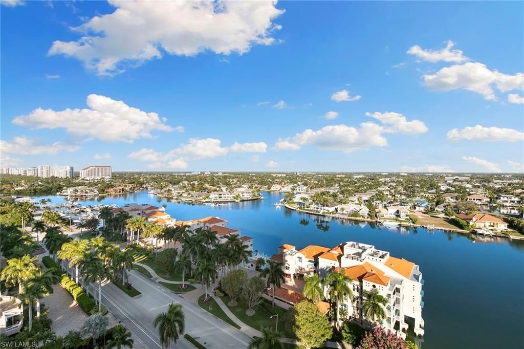 4451 Gulf Shore Blvd N, Unit 1704, Naples, FL 34103 Photo