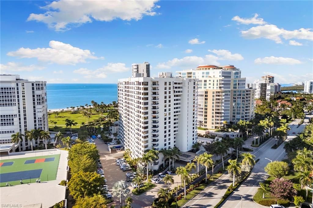 4451 Gulf Shore Blvd N, Unit 1704, Naples, FL 34103 Photo