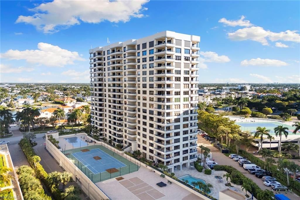 4451 Gulf Shore Blvd N, Unit 1704, Naples, FL 34103 Photo