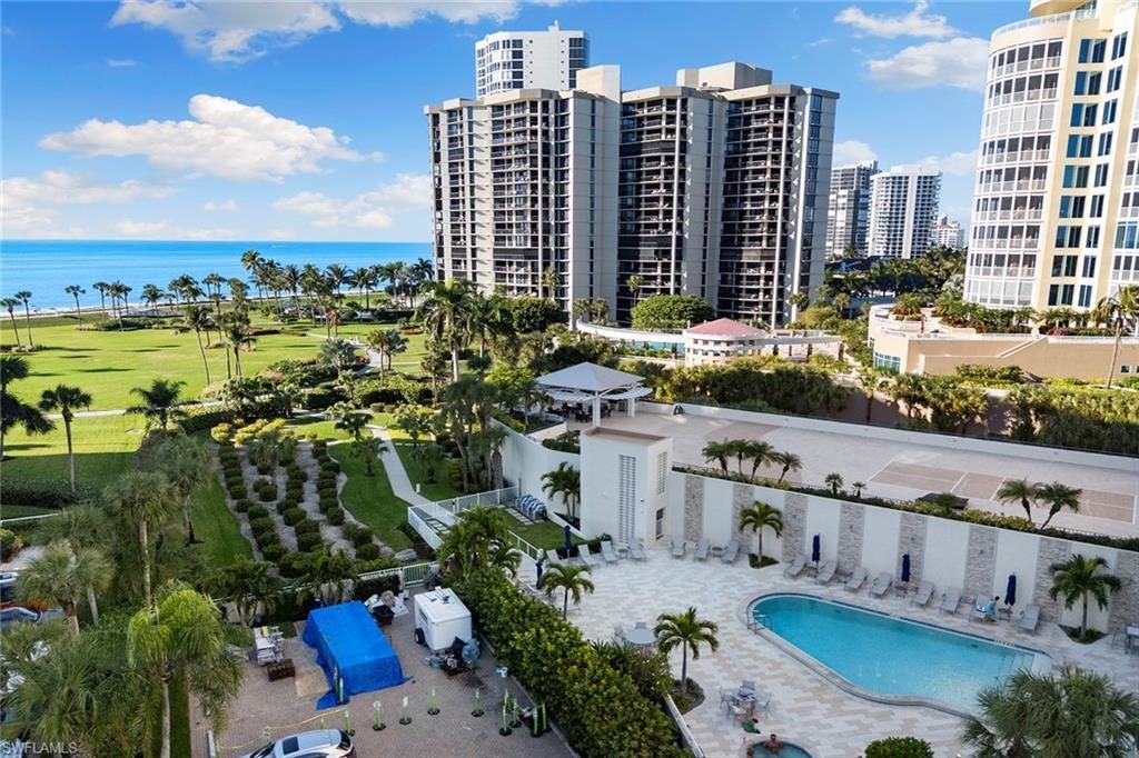 4451 Gulf Shore Blvd N, Unit 1704, Naples, FL 34103 Photo