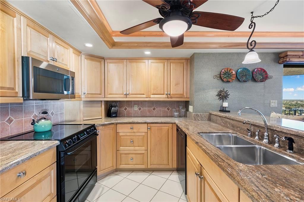 4451 Gulf Shore Blvd N, Unit 1704, Naples, FL 34103 Photo